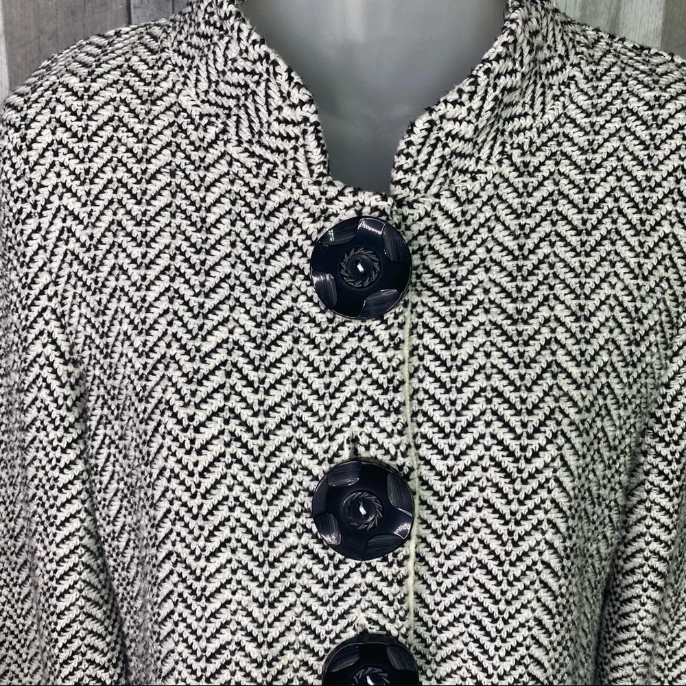 ANTHRO WILLOW Crochet Knit Chevron Print Blazer Jacket Size Small